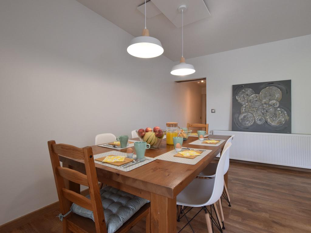 Modern Holiday Home In Bastogne With Fenced Garden Ngoại thất bức ảnh