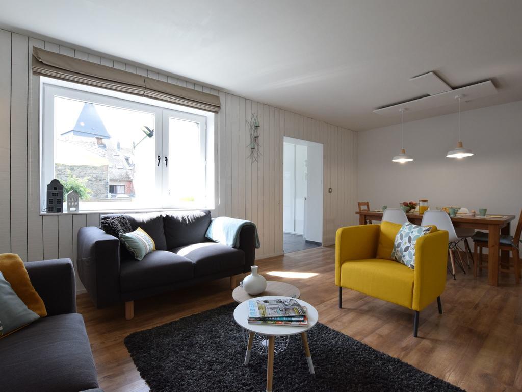 Modern Holiday Home In Bastogne With Fenced Garden Ngoại thất bức ảnh